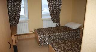 Гостиница Фьорд Мурманск Стандартный двухместный номер с 2 отдельными кроватями-4